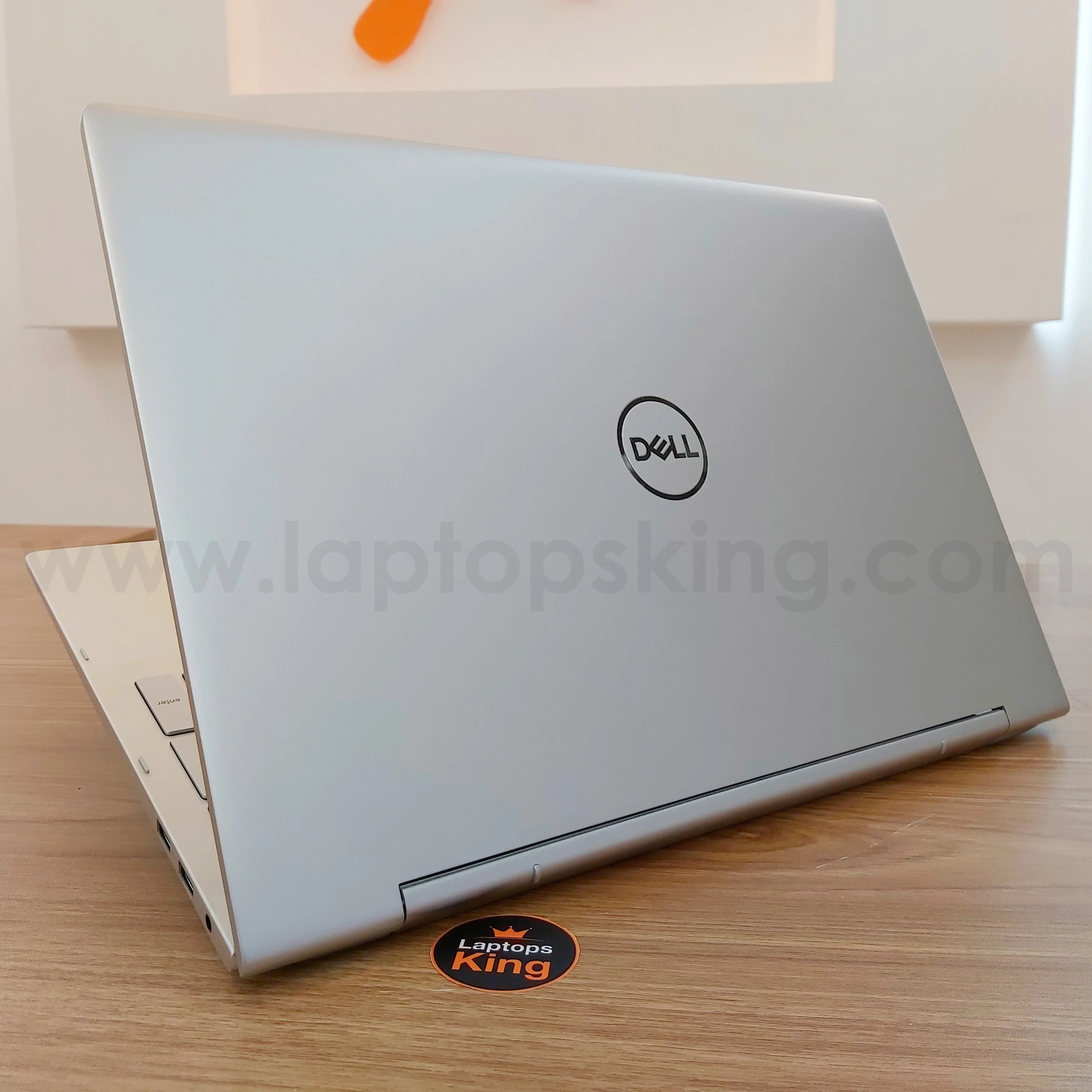 Dell Inspiron 7591 2in1 i5-10210U 15.6" Laptops (Open Box)