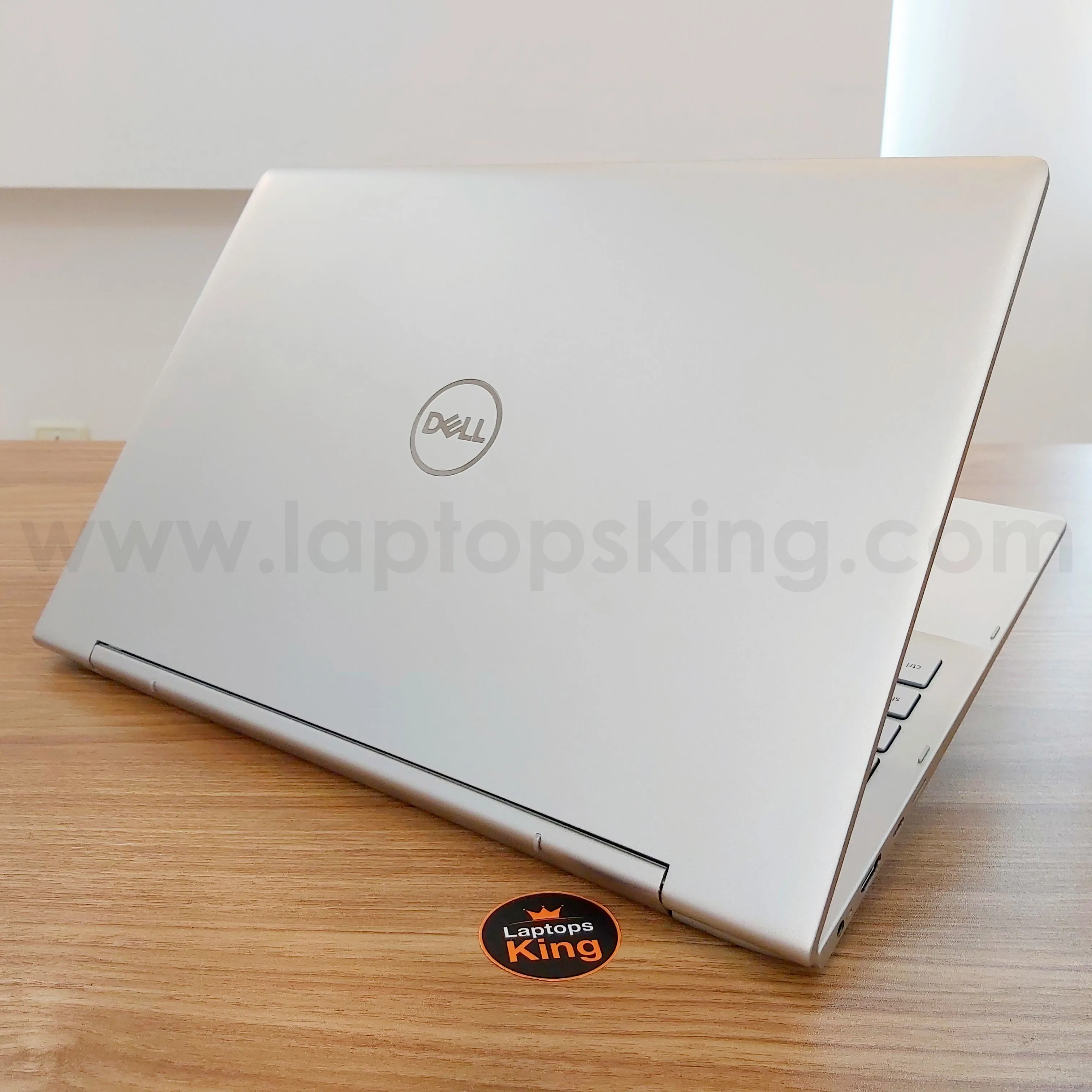 Dell Inspiron 7591 2in1 i5-10210U 15.6" Laptops (Open Box)