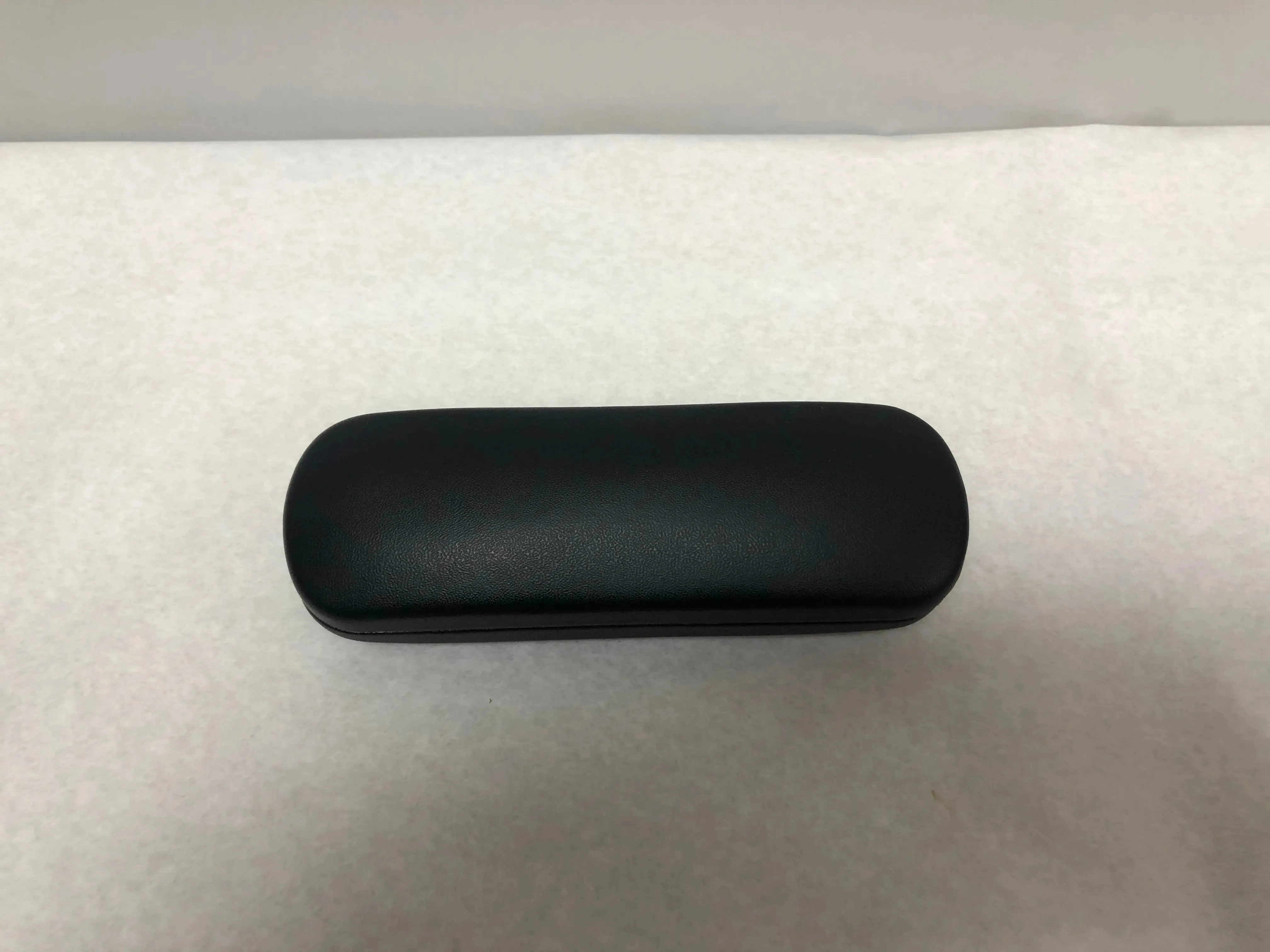 Jones New York Black Large Font Optical Eyeglasses Hard Case | KMOPT-18