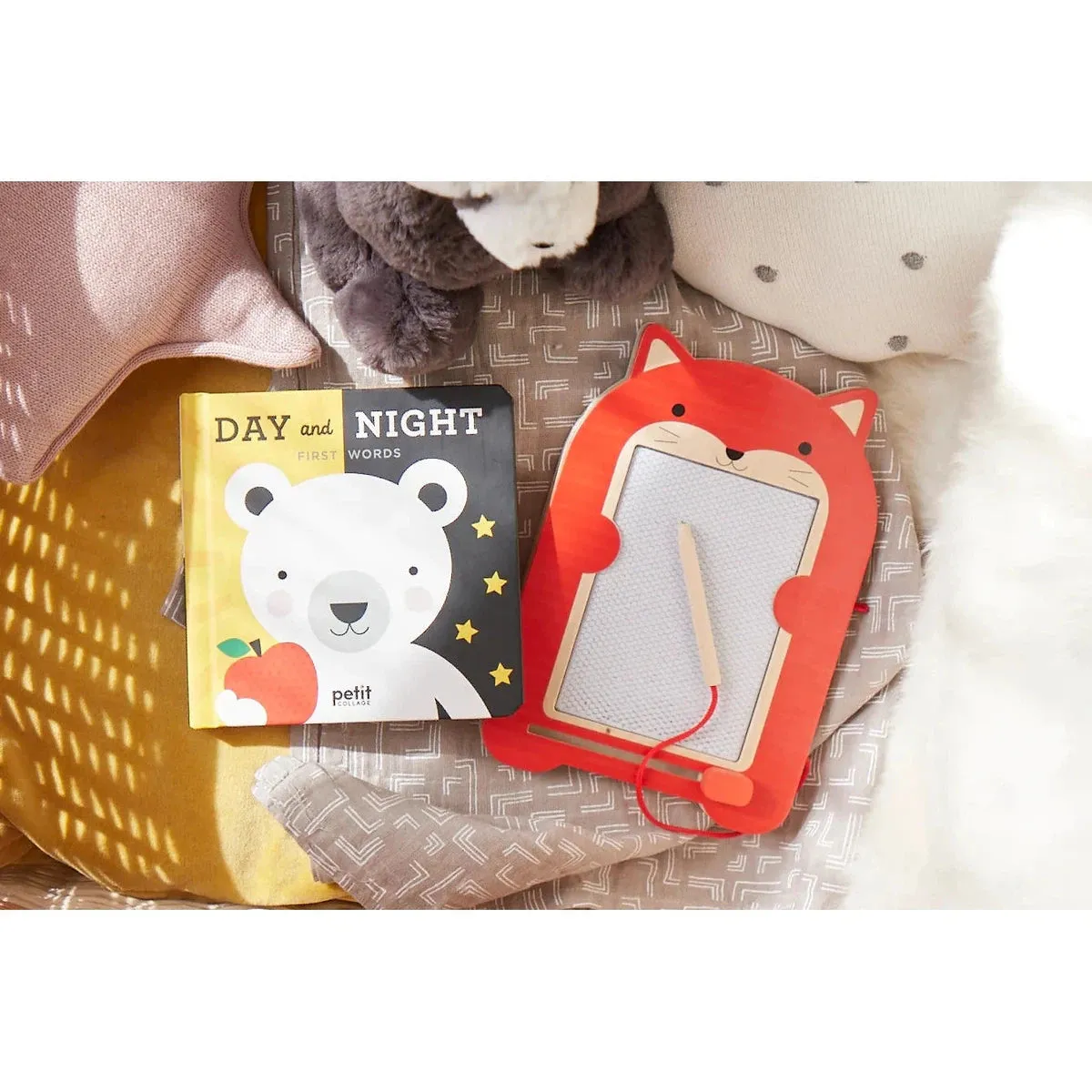 Petit Collage fox friend magic drawing board